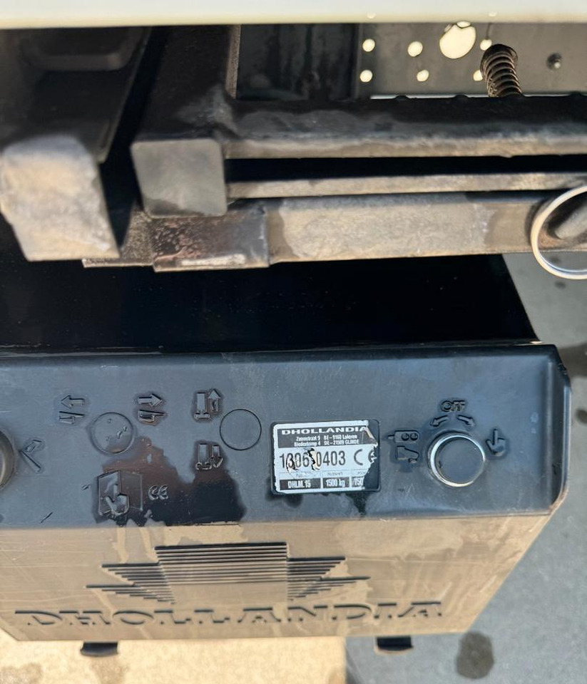 Kravas automašīna ar slēgto virsbūvi Iveco: foto 14