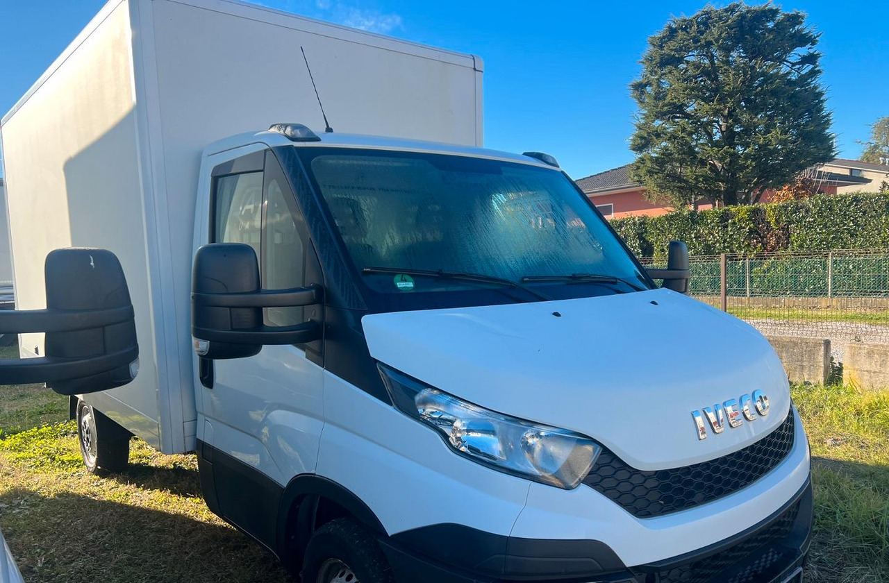 Iveco daily 35s15 furgone euro 6 - Furgons ar slēgtā virsbūve: foto 2 Iveco daily 35s15 furgone euro 6 - Furgons ar slēgtā virsbūve: foto 2