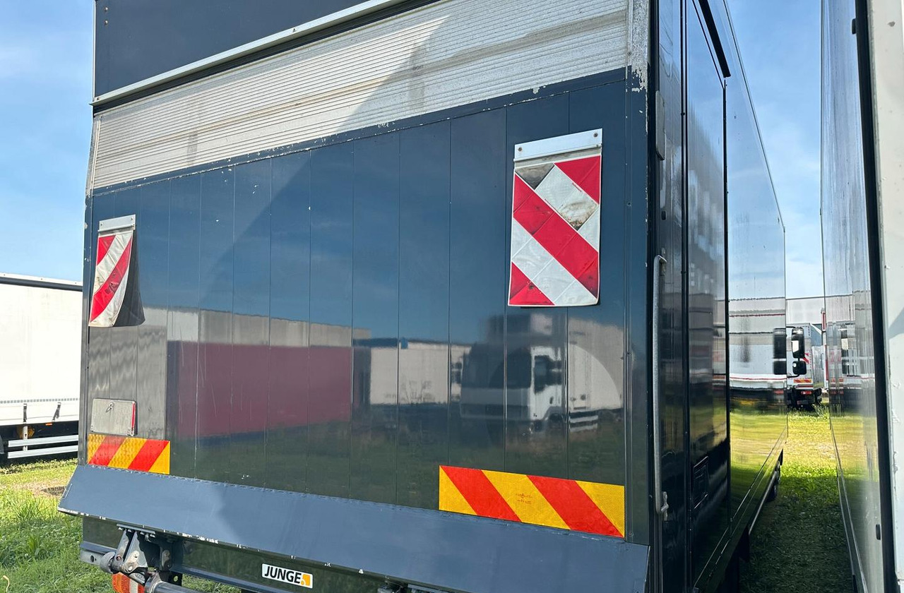 MERCEDES 818 FURGONE 7 MT E SPONDA EURO 6 - Kravas automašīna ar slēgto virsbūvi: foto 4 MERCEDES 818 FURGONE 7 MT E SPONDA EURO 6 - Kravas automašīna ar slēgto virsbūvi: foto 4