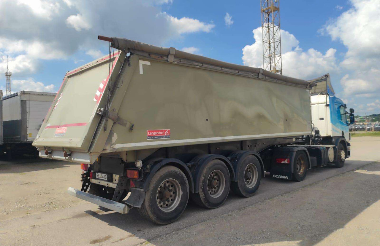 Langendorf SKA24/28 - Puspiekabe pašizgāzējs: foto 1 Langendorf SKA24/28 - Puspiekabe pašizgāzējs: foto 1