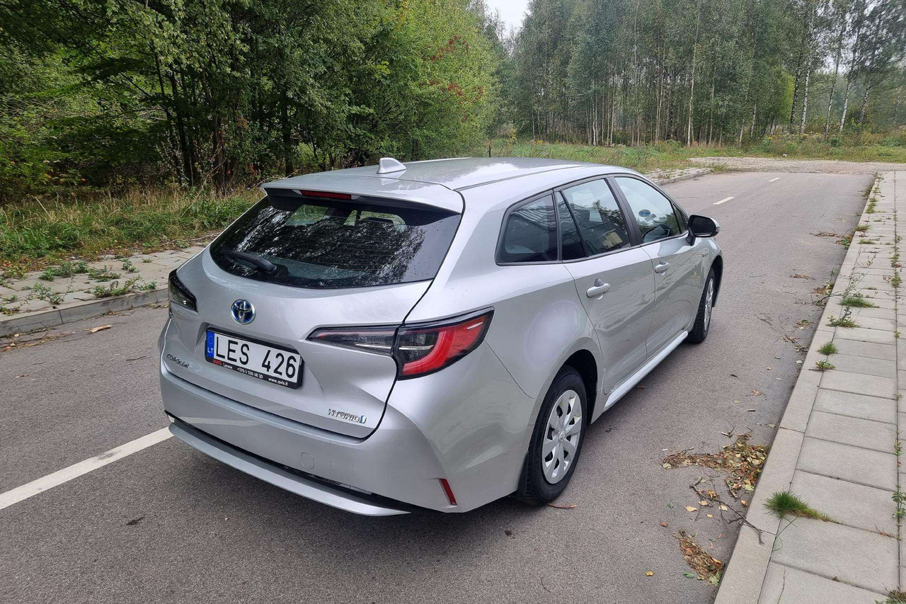 Toyota Corolla - Vieglā automašīna: foto 2 Toyota Corolla - Vieglā automašīna: foto 2