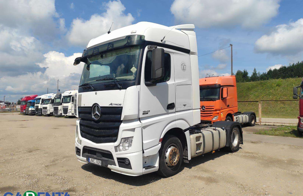 Mercedes-Benz Actros1842 - Vilcējs: foto 1 Mercedes-Benz Actros1842 - Vilcējs: foto 1