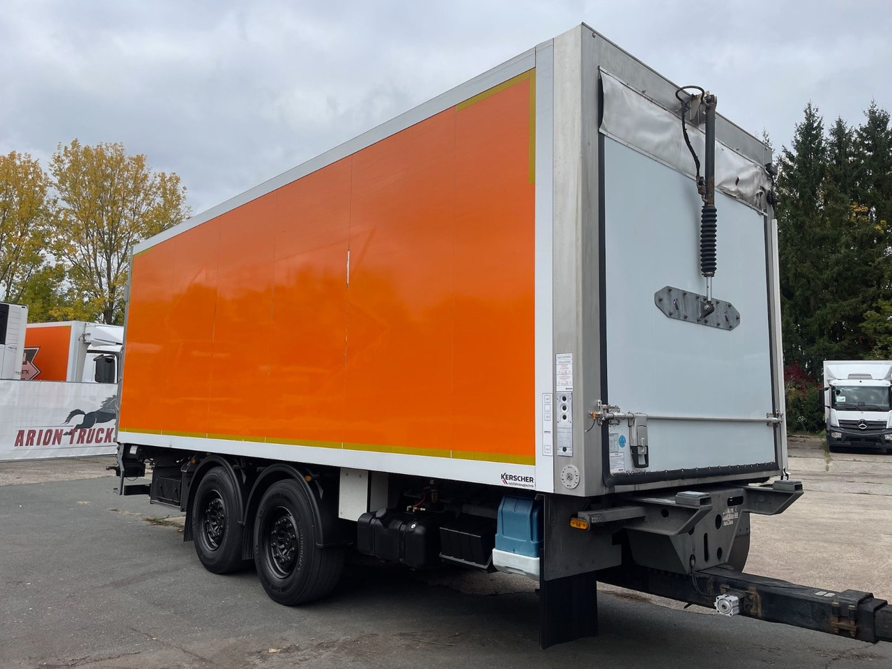 KERSCHER ZAA18 Kühlkoffer/CARRIER/SUPRA900U/LBW - Piekabe refrižerators: foto 1 KERSCHER ZAA18 Kühlkoffer/CARRIER/SUPRA900U/LBW - Piekabe refrižerators: foto 1