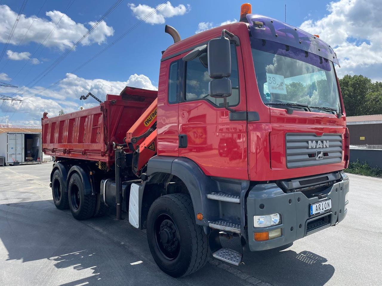 MAN TGA 26.360 6x6H Dreiseitenkipper/Kran/PALFINGER - Kravas automašīna pašizgāzējs, Kravas auto ar manipulatoru: foto 1 MAN TGA 26.360 6x6H Dreiseitenkipper/Kran/PALFINGER - Kravas automašīna pašizgāzējs, Kravas auto ar manipulatoru: foto 1
