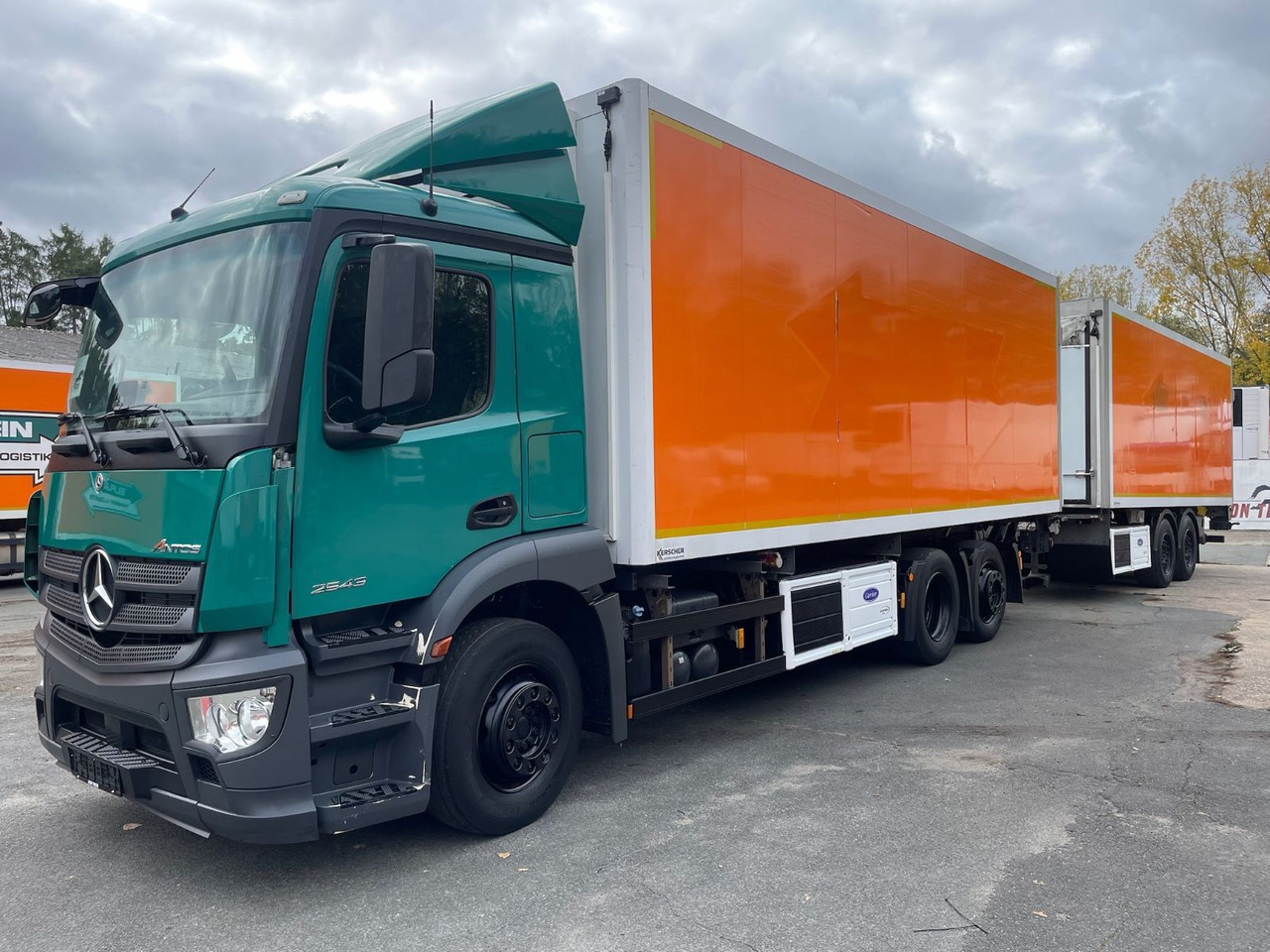 Mercedes-Benz Antos 2543 6x2 Kühlkoffer/CARRIER/NLA/LBW/AC/EU6 - Kravas automašīna refrižerators: foto 3 Mercedes-Benz Antos 2543 6x2 Kühlkoffer/CARRIER/NLA/LBW/AC/EU6 - Kravas automašīna refrižerators: foto 3
