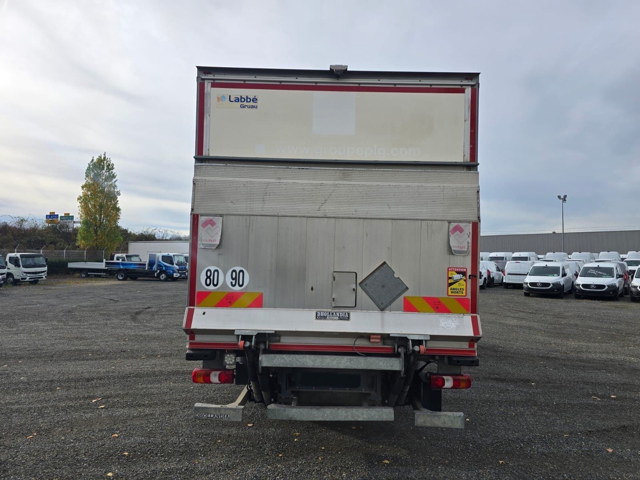 Mercedes-Benz Atego 1218 4x2 Koffer/FULL-ADR/EXIII/LBW/AC/EU6d - Kravas automašīna ar slēgto virsbūvi: foto 5 Mercedes-Benz Atego 1218 4x2 Koffer/FULL-ADR/EXIII/LBW/AC/EU6d - Kravas automašīna ar slēgto virsbūvi: foto 5