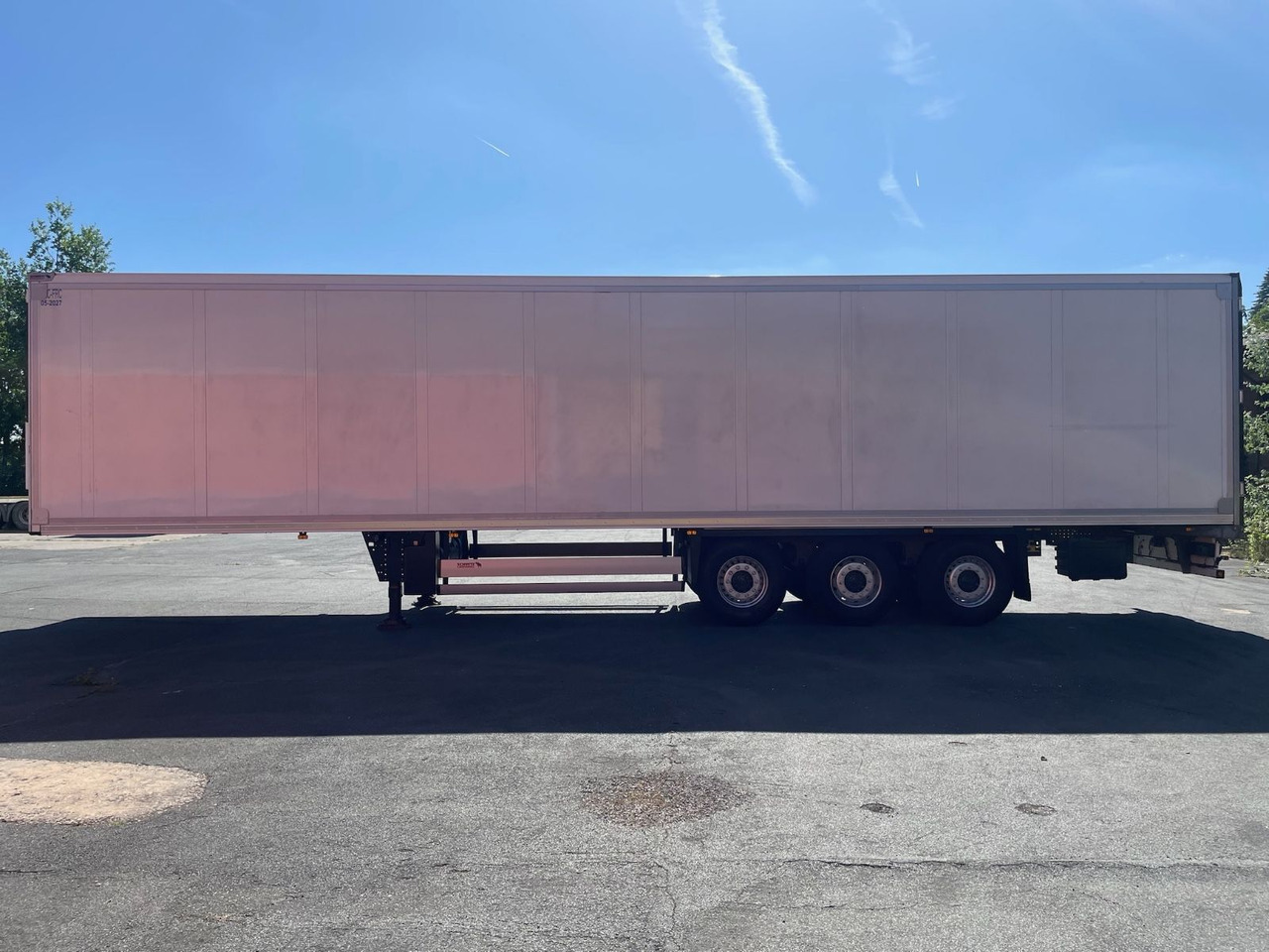 Schmitz Cargobull SCB*S3B /TÜV04-26 /2195h / Multi-Temp/13,4m - Puspiekabe slēgtā virsbūve: foto 4 Schmitz Cargobull SCB*S3B /TÜV04-26 /2195h / Multi-Temp/13,4m - Puspiekabe slēgtā virsbūve: foto 4