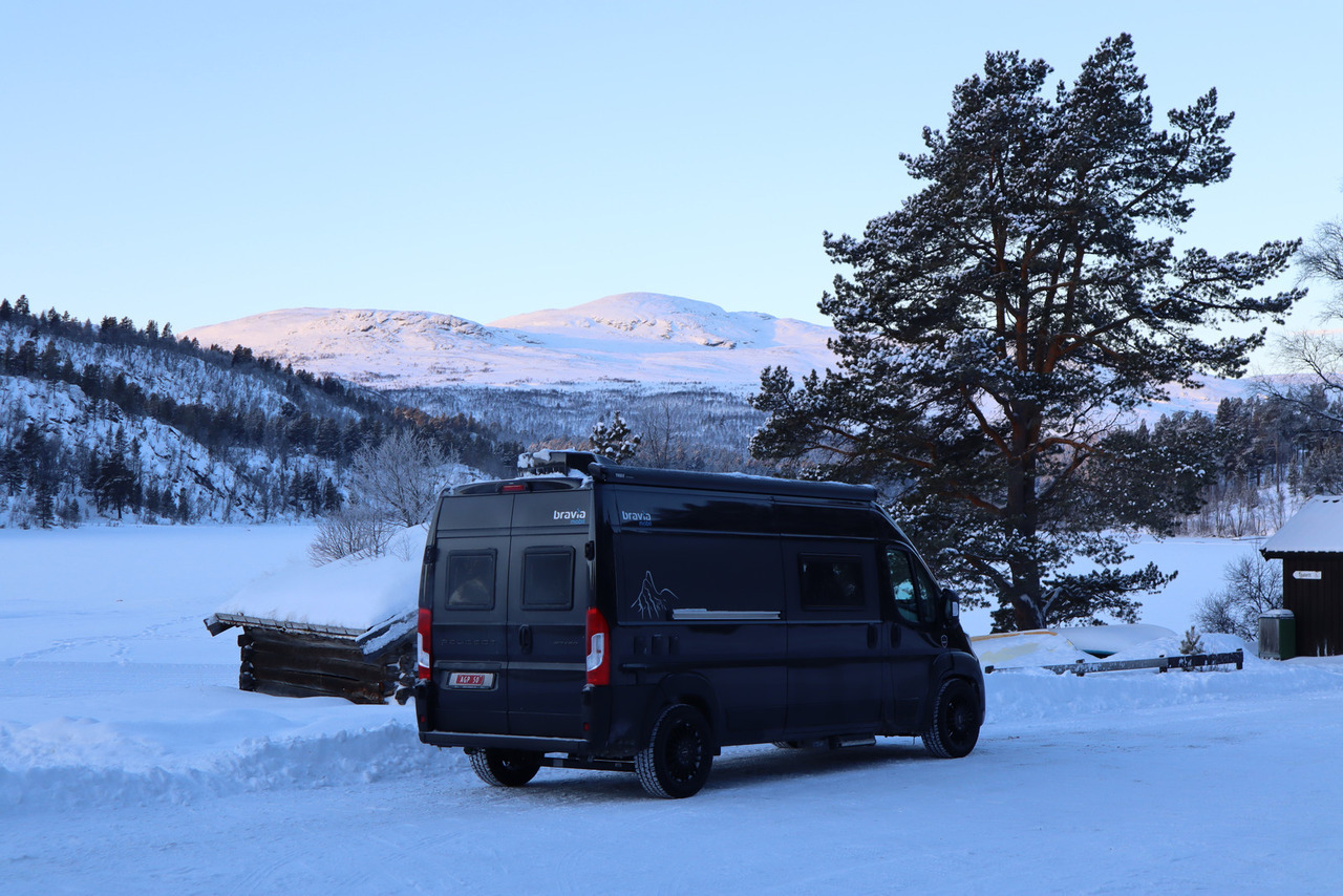 Bravia Swan 599 Nordic - Auto kemperis: foto 2 Bravia Swan 599 Nordic - Auto kemperis: foto 2