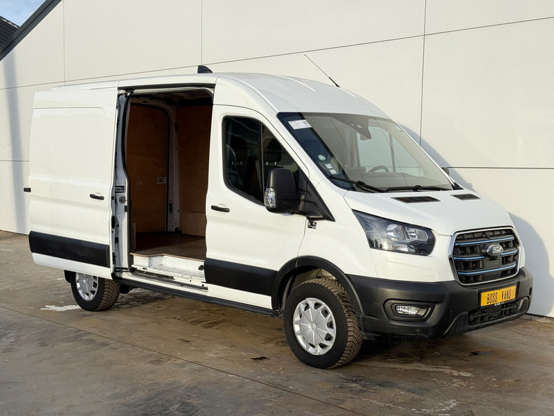 Ford E-Transit 390 75kWh 184PK 390 Elektrisch 75kWh 334km WLTP BEV Snelladen L2H2 Climate Control Tachograaf Carplay 360° Camera Stoelverwarming Parkeersensoren voor achter Laadkabel - Kravas mikroautobuss, Elektriskais furgons: foto 5 Ford E-Transit 390 75kWh 184PK 390 Elektrisch 75kWh 334km WLTP BEV Snelladen L2H2 Climate Control Tachograaf Carplay 360° Camera Stoelverwarming Parkeersensoren voor achter Laadkabel - Kravas mikroautobuss, Elektriskais furgons: foto 5