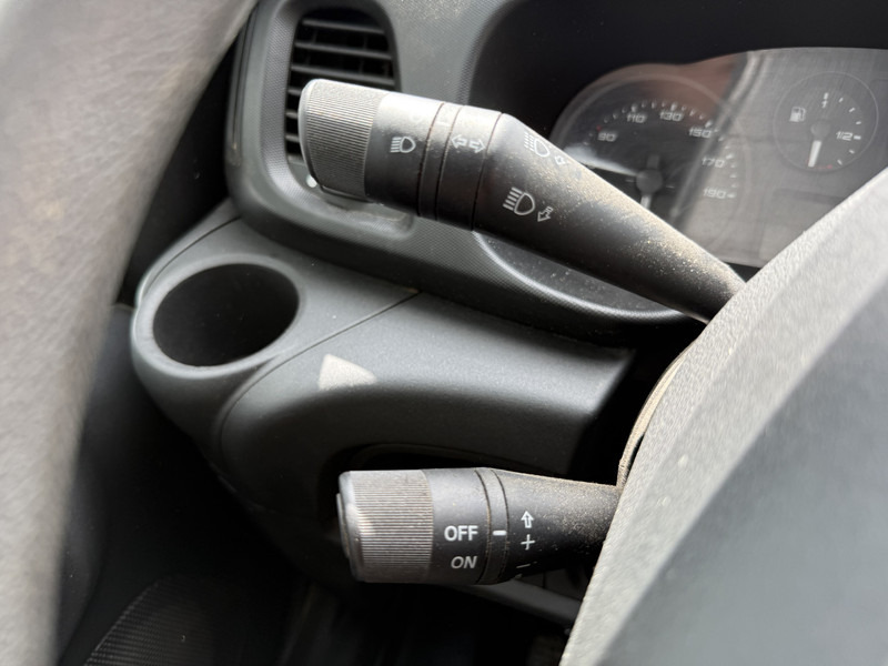 Komercauto pašizgāzējs Iveco Daily 35C12 2.3 Kipper Dubbellucht 3.5t Trekhaak Airco Cruise Control Luchtgeveerde stoel: foto 18