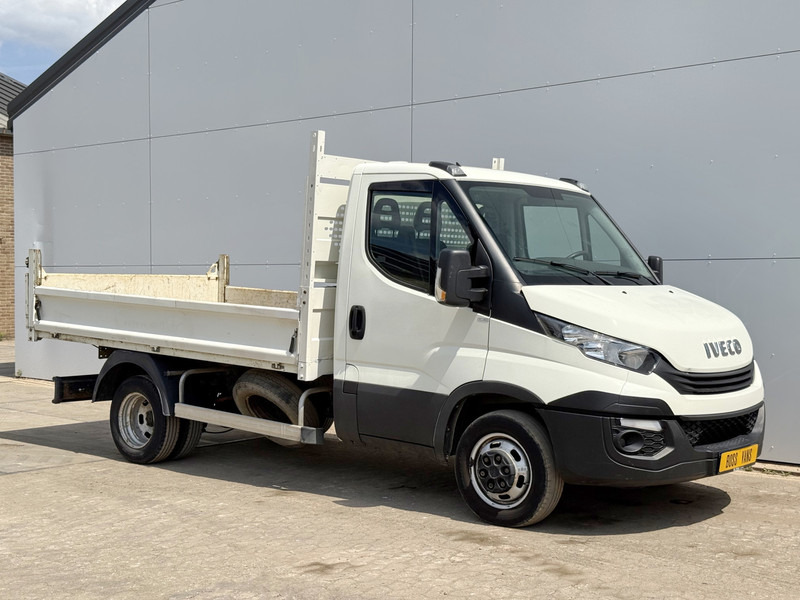 Iveco Daily 35C12 2.3 Kipper Dubbellucht Trekhaak Airco Cruise Control Lucht Geveerde Stoel - Komercauto pašizgāzējs: foto 5 Iveco Daily 35C12 2.3 Kipper Dubbellucht Trekhaak Airco Cruise Control Lucht Geveerde Stoel - Komercauto pašizgāzējs: foto 5