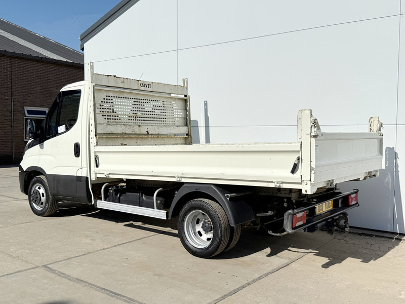 Iveco Daily 35C12 2.3 Kipper Dubbellucht Trekhaak Airco Cruise Control Lucht Geveerde Stoel - Komercauto pašizgāzējs: foto 3 Iveco Daily 35C12 2.3 Kipper Dubbellucht Trekhaak Airco Cruise Control Lucht Geveerde Stoel - Komercauto pašizgāzējs: foto 3