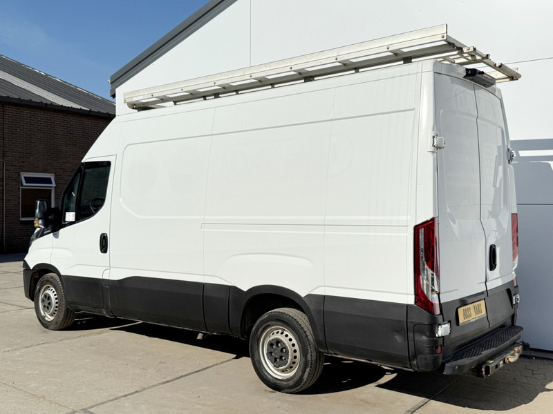 Iveco Daily 35S13 ***Marge/Margin***Automaat L2H2 Climate Control Cruise Control Trekhaak Navigatie Imperiaal - Kravas mikroautobuss: foto 2 Iveco Daily 35S13 ***Marge/Margin***Automaat L2H2 Climate Control Cruise Control Trekhaak Navigatie Imperiaal - Kravas mikroautobuss: foto 2