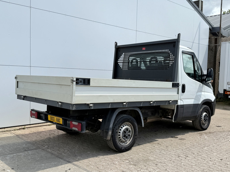 Iveco Daily 35S14 2.3 Open Laadbak Pritische Airco Cruise Control Lucht Geveerde Stoel - Automašīna ar kravas platformu: foto 3 Iveco Daily 35S14 2.3 Open Laadbak Pritische Airco Cruise Control Lucht Geveerde Stoel - Automašīna ar kravas platformu: foto 3