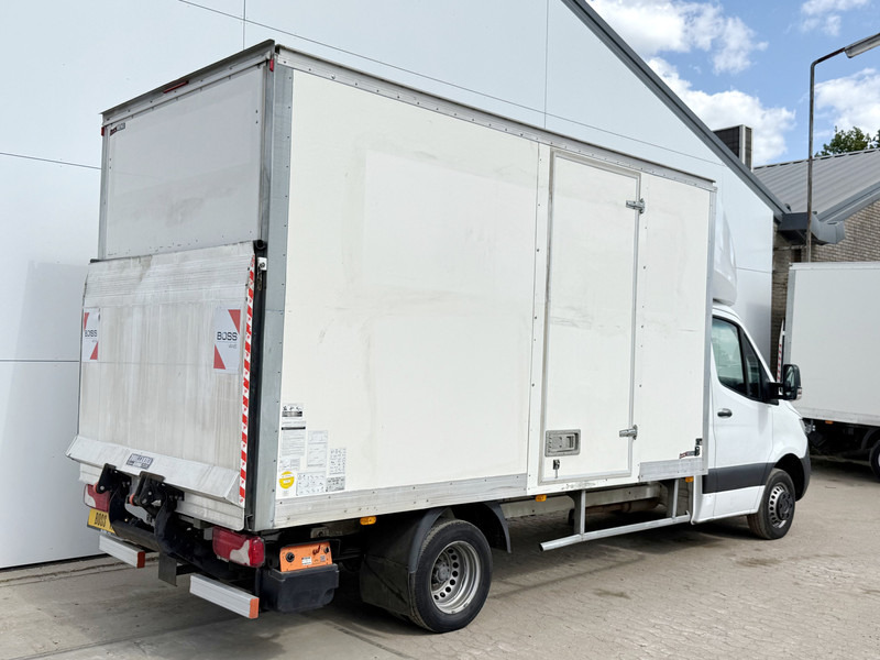 Mercedes-Benz Sprinter 514 2.2 CDI Laadklep Climate Control Cruise Control Bakwagen Meubelbak - Furgons ar slēgtā virsbūve: foto 3 Mercedes-Benz Sprinter 514 2.2 CDI Laadklep Climate Control Cruise Control Bakwagen Meubelbak - Furgons ar slēgtā virsbūve: foto 3