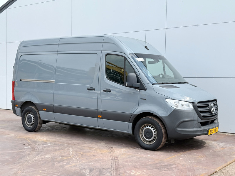 Mercedes-Benz eSprinter 312 L2H2 Elektrisch 41kWh 120pk Climate Control Camera Stoelverwarming - Kravas mikroautobuss, Elektriskais furgons: foto 4 Mercedes-Benz eSprinter 312 L2H2 Elektrisch 41kWh 120pk Climate Control Camera Stoelverwarming - Kravas mikroautobuss, Elektriskais furgons: foto 4