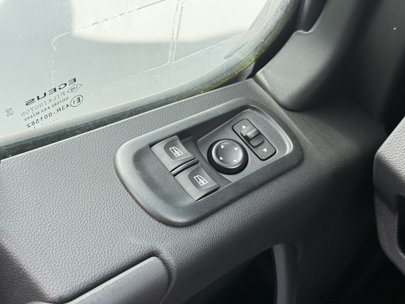 Furgons ar slēgtā virsbūve Renault Master Master Plancher T35 2.3 DCi 145pk L3H1 Airco Cruise Control Bakwagen Meubelbak Foodtruck: foto 19