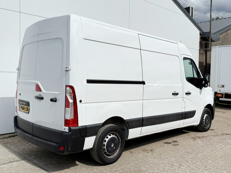 Renault Master T33 2.3 DCI 135PK L2H2 Airco Cruise Control Parkeersensoren LED - Mazs furgons: foto 3 Renault Master T33 2.3 DCI 135PK L2H2 Airco Cruise Control Parkeersensoren LED - Mazs furgons: foto 3