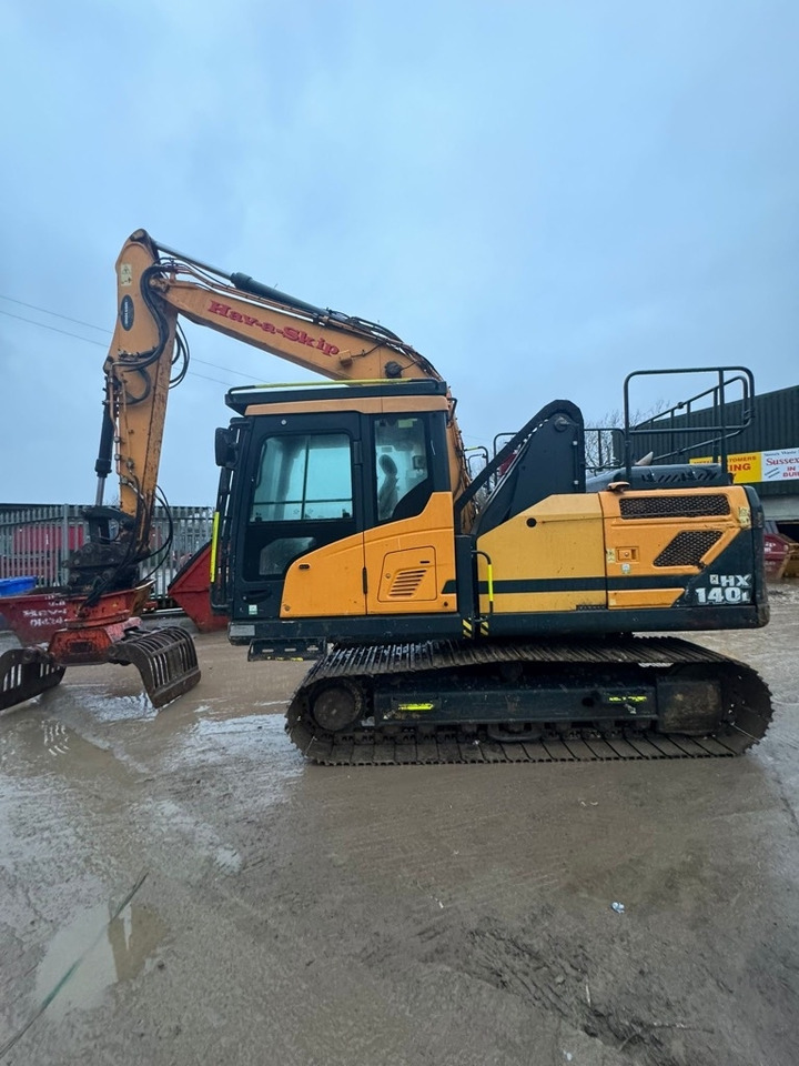 Hyundai HX140L - Kāpurķēžu ekskavators: foto 2 Hyundai HX140L - Kāpurķēžu ekskavators: foto 2