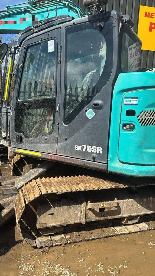 Kobelco SK 75 SR - Mini-ekskavators: foto 1 Kobelco SK 75 SR - Mini-ekskavators: foto 1