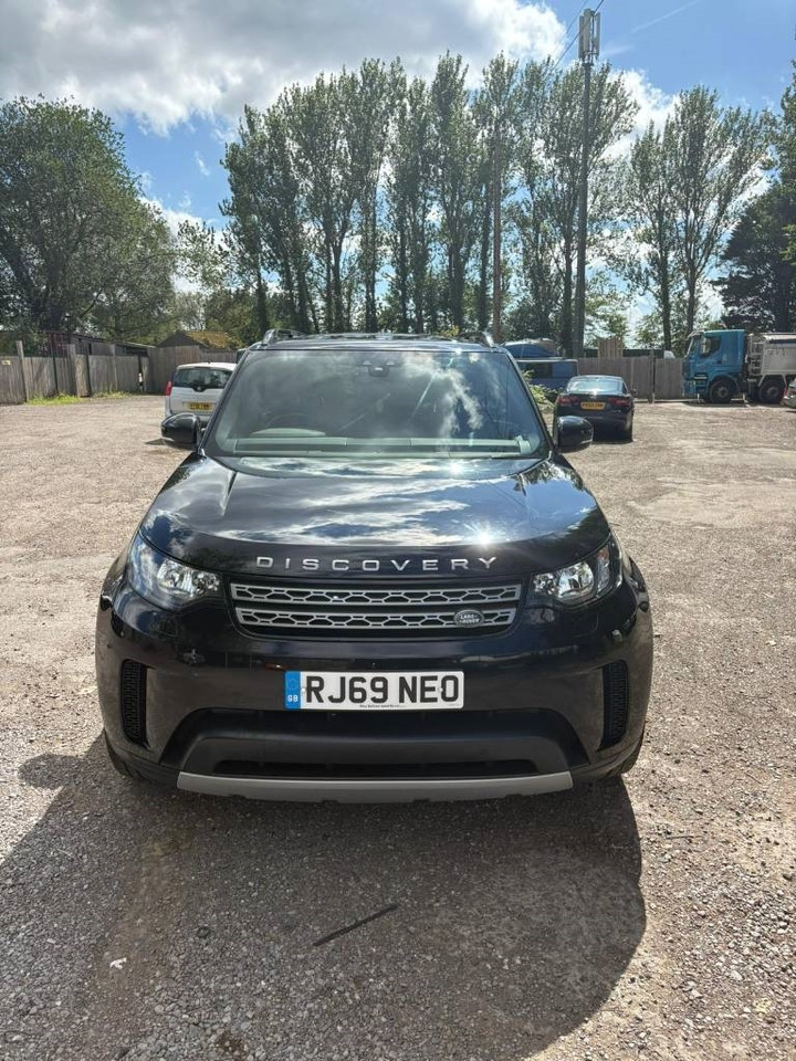 SUV Land Rover Discovery: foto 7