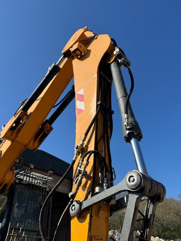 Liebherr LH 22 M - Atkritumu iekrāvējs: foto 4 Liebherr LH 22 M - Atkritumu iekrāvējs: foto 4