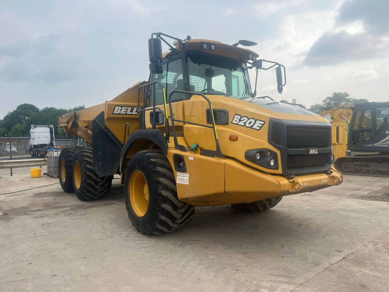 Bell B20E - Artikulētias pašizgāzējs: foto 4 Bell B20E - Artikulētias pašizgāzējs: foto 4