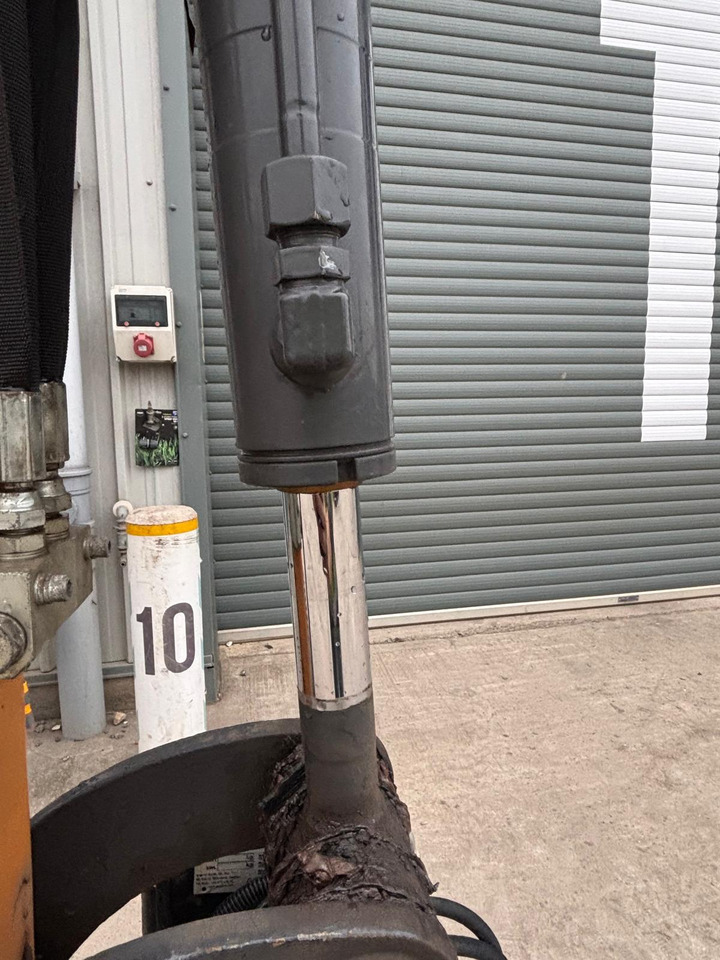 Mini-ekskavators Case CX22D Engcon: foto 9 Mini-ekskavators Case CX22D Engcon: foto 9