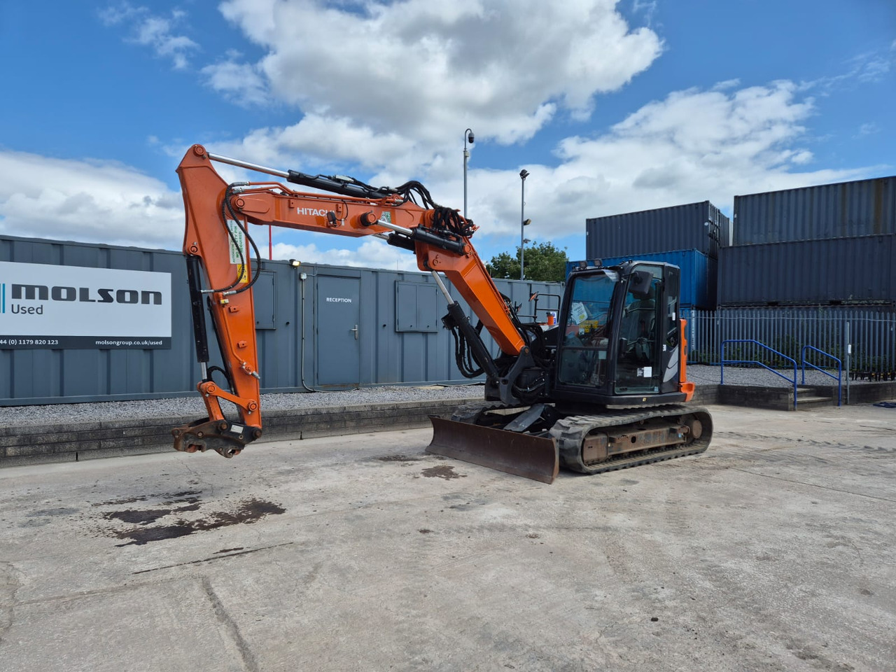 Hitachi ZX85USBR-6 2PB - Mini-ekskavators: foto 1 Hitachi ZX85USBR-6 2PB - Mini-ekskavators: foto 1