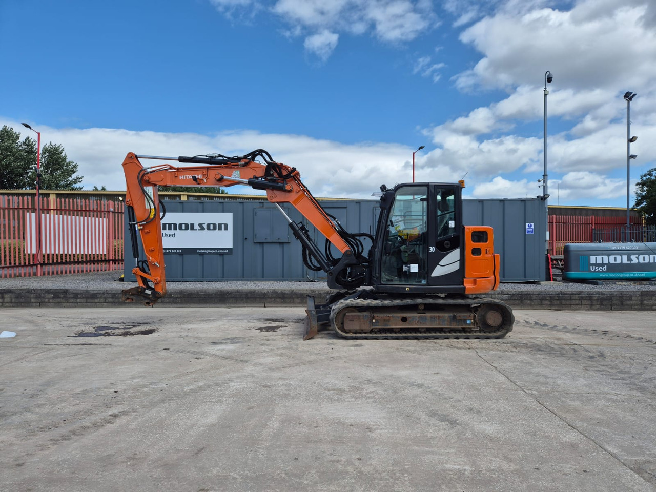 Hitachi ZX85USBR-6 2PB - Mini-ekskavators: foto 2 Hitachi ZX85USBR-6 2PB - Mini-ekskavators: foto 2