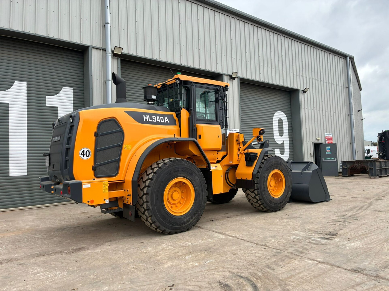 Hyundai HL940A - Riteņu iekrāvējs: foto 5 Hyundai HL940A - Riteņu iekrāvējs: foto 5