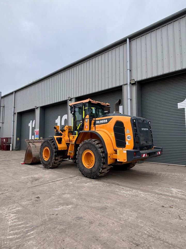 Hyundai HL960A - Riteņu iekrāvējs: foto 3 Hyundai HL960A - Riteņu iekrāvējs: foto 3