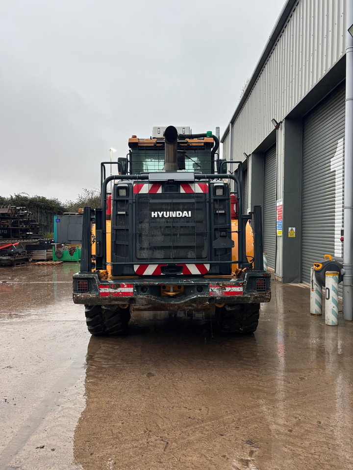 Hyundai HL960AHDXT - Riteņu iekrāvējs: foto 4 Hyundai HL960AHDXT - Riteņu iekrāvējs: foto 4