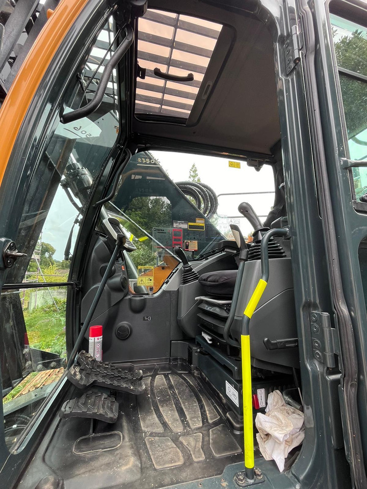 Kāpurķēžu ekskavators Hyundai HX235 LCR DZ 15M High Reach: foto 12