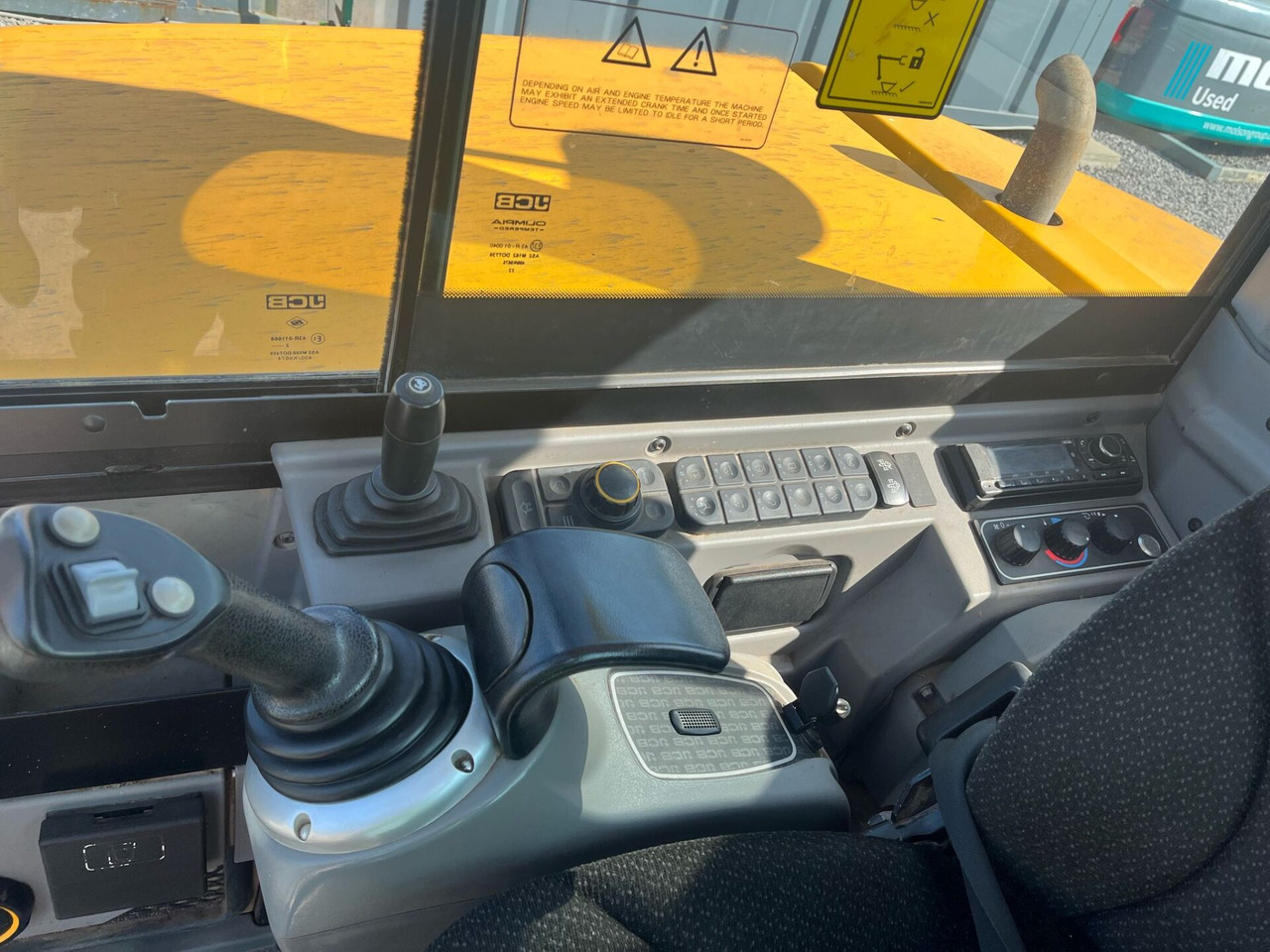 Mini-ekskavators JCB 86C-2: foto 30