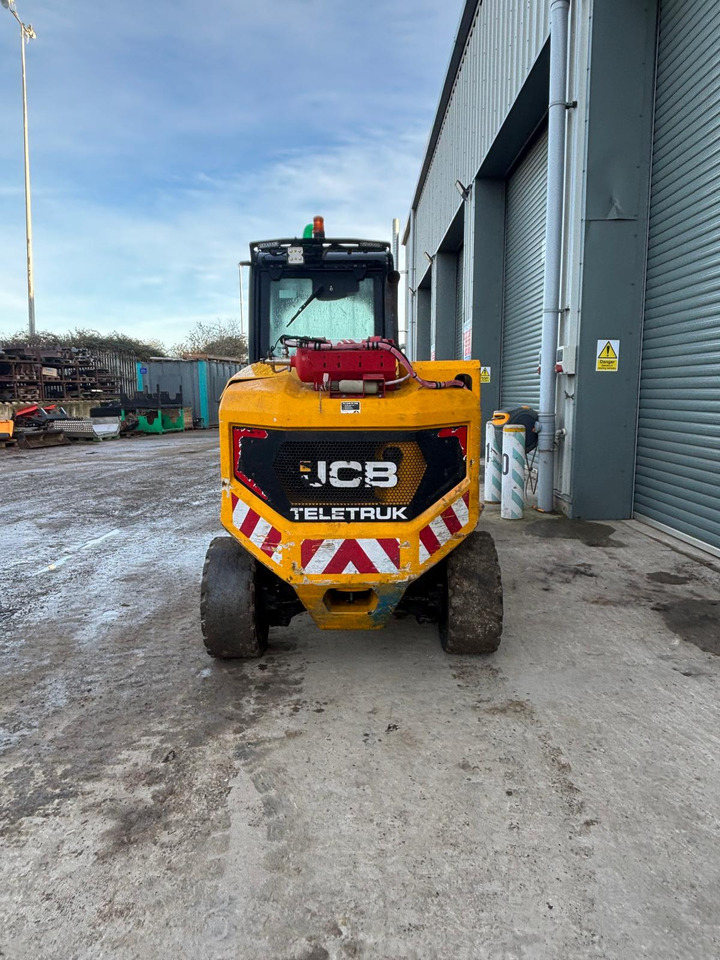 JCB TLT35 - Teleskopiskais iekrāvējs: foto 4 JCB TLT35 - Teleskopiskais iekrāvējs: foto 4