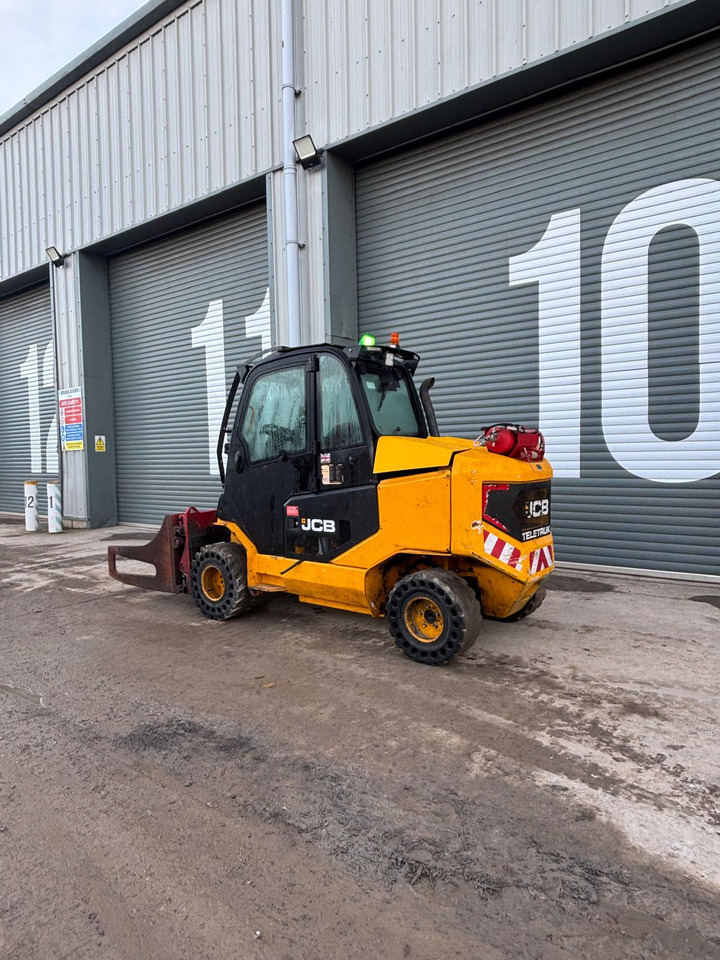 JCB TLT35 - Teleskopiskais iekrāvējs: foto 3 JCB TLT35 - Teleskopiskais iekrāvējs: foto 3