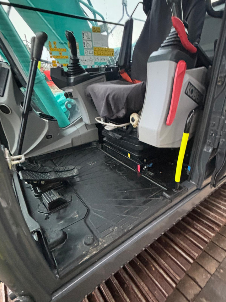 Kāpurķēžu ekskavators Kobelco SK130 LC-11: foto 20 Kāpurķēžu ekskavators Kobelco SK130 LC-11: foto 20