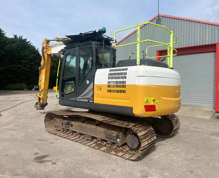 Kobelco SK130LC-11 - Kāpurķēžu ekskavators: foto 3 Kobelco SK130LC-11 - Kāpurķēžu ekskavators: foto 3