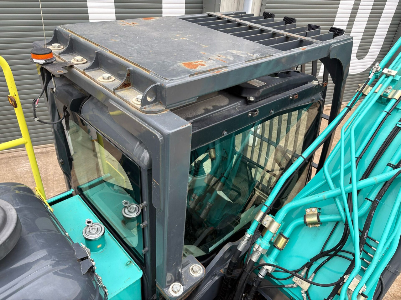 Kāpurķēžu ekskavators Kobelco SK300LC-10E: foto 18