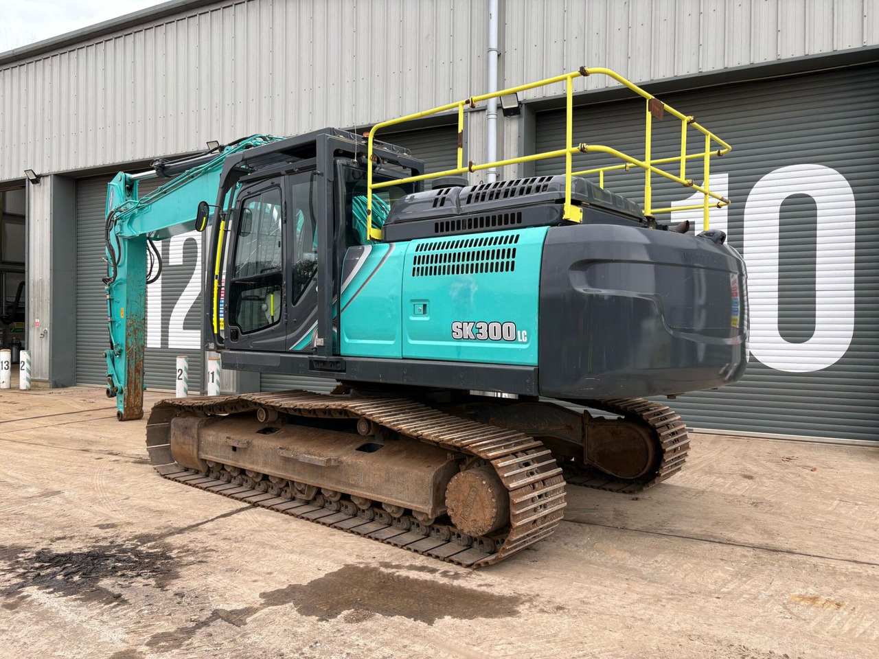 Kobelco SK300LC-10E - Kāpurķēžu ekskavators: foto 3 Kobelco SK300LC-10E - Kāpurķēžu ekskavators: foto 3
