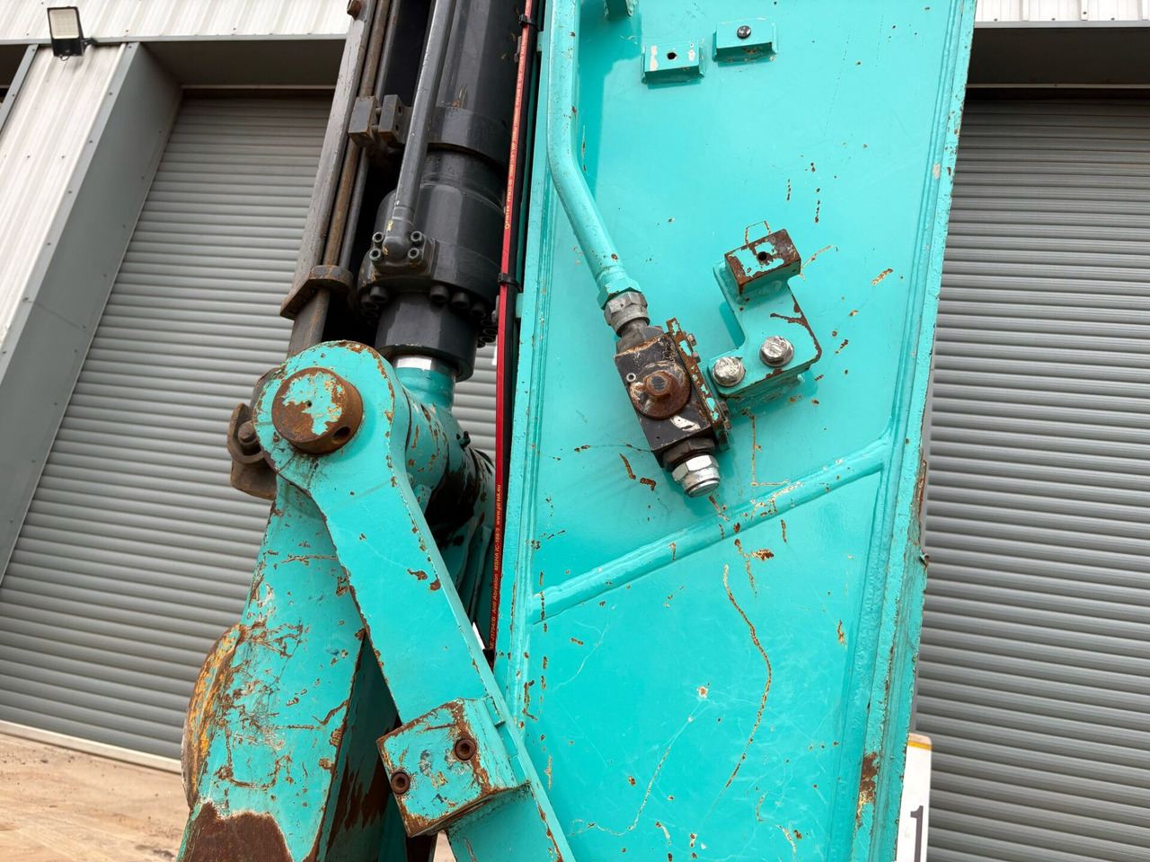 Kāpurķēžu ekskavators Kobelco SK300LC-10E: foto 10