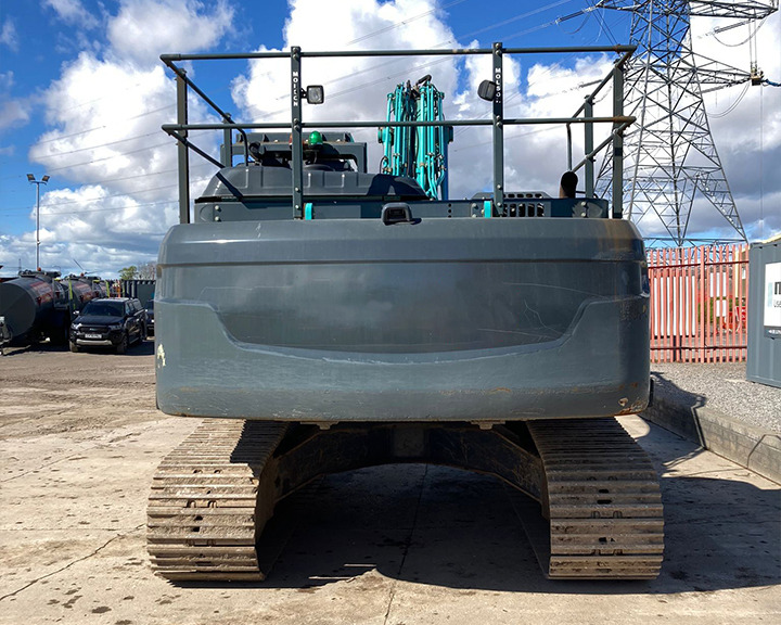 Kobelco SK300LC-10E - Kāpurķēžu ekskavators: foto 4 Kobelco SK300LC-10E - Kāpurķēžu ekskavators: foto 4