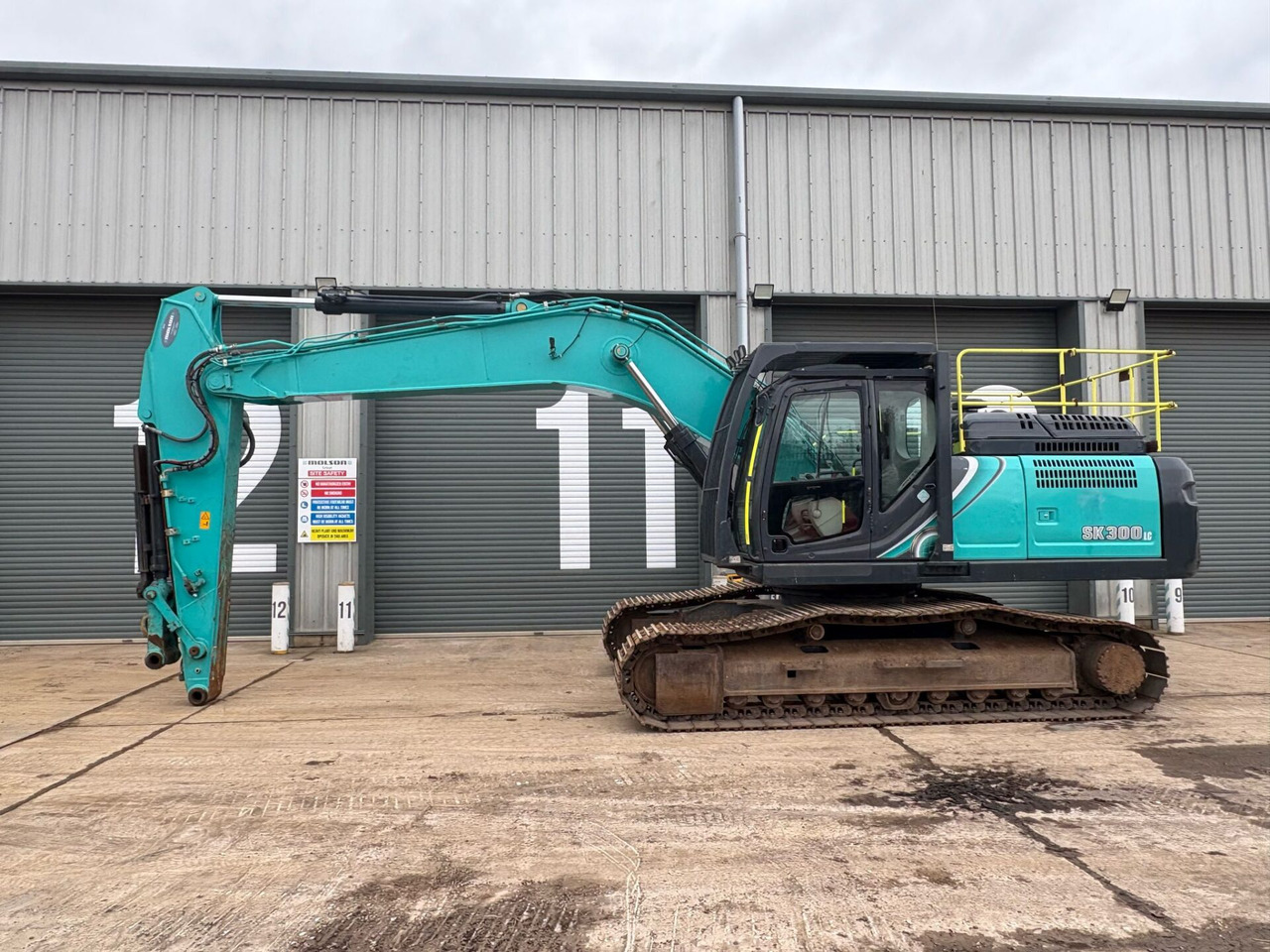 Kobelco SK300LC-10E - Kāpurķēžu ekskavators: foto 2 Kobelco SK300LC-10E - Kāpurķēžu ekskavators: foto 2