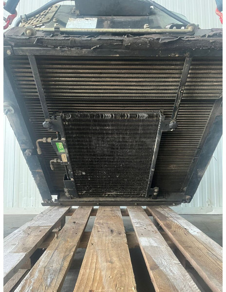 Liebherr A904 Li/A904C Li/R904/R904C - Radiators: foto 3 Liebherr A904 Li/A904C Li/R904/R904C - Radiators: foto 3