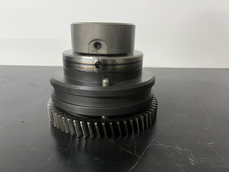 Liebherr A974 / P964 / P974 / R944 / R954 / R964 / R964B / R974 / R974B - A 974 / P 964 / P 974 / R 944 / R 954 / R 964 / R 964B / R 974 - Degvielas sistēma: foto 4 Liebherr A974 / P964 / P974 / R944 / R954 / R964 / R964B / R974 / R974B - A 974 / P 964 / P 974 / R 944 / R 954 / R 964 / R 964B / R 974 - Degvielas sistēma: foto 4