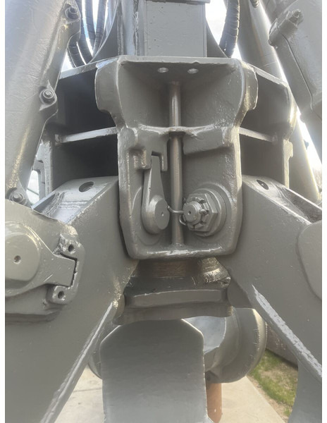 Liebherr Liebherr Poliep Grijper Greifer Poliepgrijper polyp grapple GM - Greiferi - Celtniecības tehnika: foto 3 Liebherr Liebherr Poliep Grijper Greifer Poliepgrijper polyp grapple GM - Greiferi - Celtniecības tehnika: foto 3