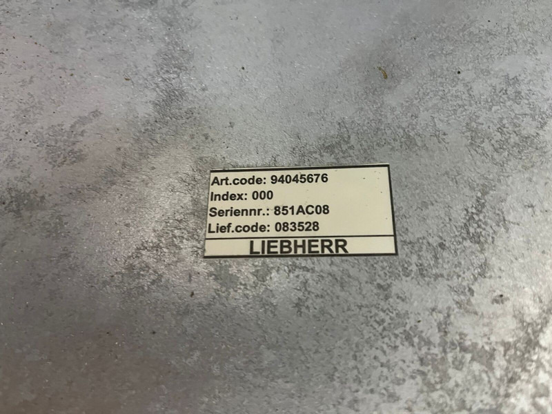 Liebherr - Kabīne un interjers: foto 4 Liebherr - Kabīne un interjers: foto 4