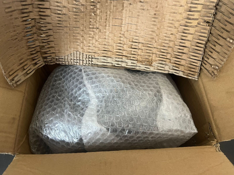 Liebherr P944 / R954 / R944 / R954 / L556-454 / L566-460 - Dzesēšanas šķidruma sūknis: foto 3 Liebherr P944 / R954 / R944 / R954 / L556-454 / L566-460 - Dzesēšanas šķidruma sūknis: foto 3