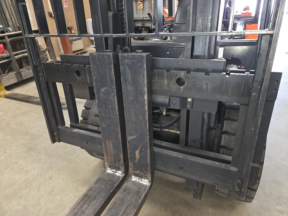 DOOSAN G55C-5 - Gāzes iekrāvējs: foto 5 DOOSAN G55C-5 - Gāzes iekrāvējs: foto 5